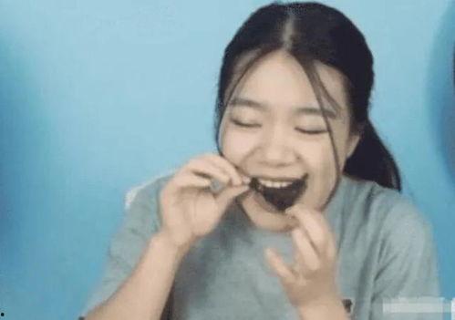 网友拍到网红吃瓜视频怎么办,揭秘幕后真相 第3张 网友拍到网红吃瓜视频怎么办,揭秘幕后真相 第3张