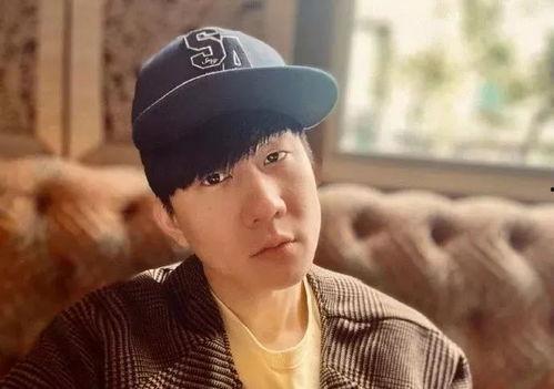 林俊杰娱乐圈吃瓜,揭秘明星背后的“吃瓜”故事 第3张 林俊杰娱乐圈吃瓜,揭秘明星背后的“吃瓜”故事 第3张