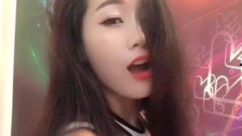 在线观看女,在线观看女生的独特魅力 第3张 在线观看女,在线观看女生的独特魅力 第3张