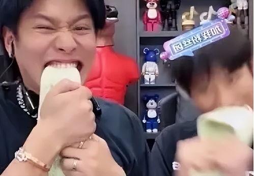 二驴爆料小杨哥视频大全,小杨哥视频大全背后的精彩故事 第2张 二驴爆料小杨哥视频大全,小杨哥视频大全背后的精彩故事 第2张