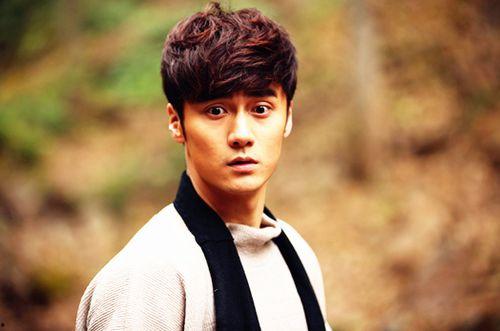 蒋劲夫爆料胡歌视频是真的吗,蒋劲夫爆料胡歌视频真实性探讨  第2张