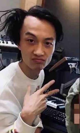 张本煜前女友爆料视频,揭秘两人分手背后真相 第3张 张本煜前女友爆料视频,揭秘两人分手背后真相 第3张